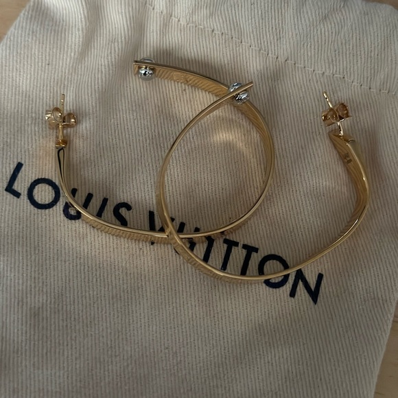 Louis Vuittion Monogram hoop earrings - Picture 3 of 4